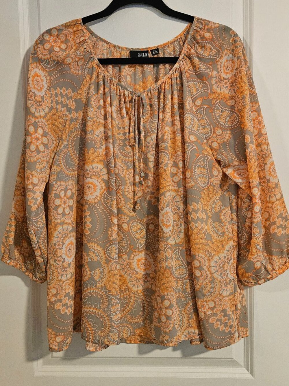 ana Scoop Neck Peasant Blouse in Orange Floral